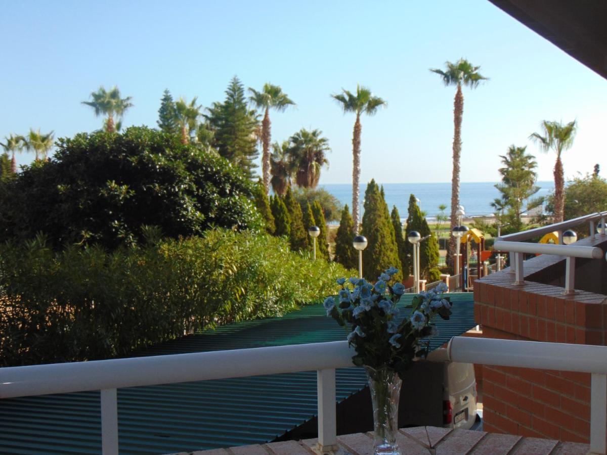 Apartamentos Varios Con 2 Dorm En Marina Dor , La Playa De Amplaries 47 , Vista Lateral Al Mar Оропеса-дель-Мар Экстерьер фото