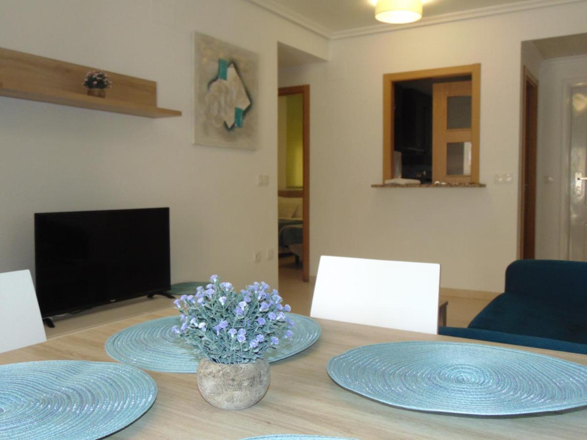 Apartamentos Varios Con 2 Dorm En Marina Dor , La Playa De Amplaries 47 , Vista Lateral Al Mar Оропеса-дель-Мар Экстерьер фото