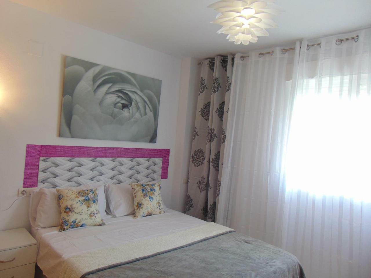 Apartamentos Varios Con 2 Dorm En Marina Dor , La Playa De Amplaries 47 , Vista Lateral Al Mar Оропеса-дель-Мар Экстерьер фото