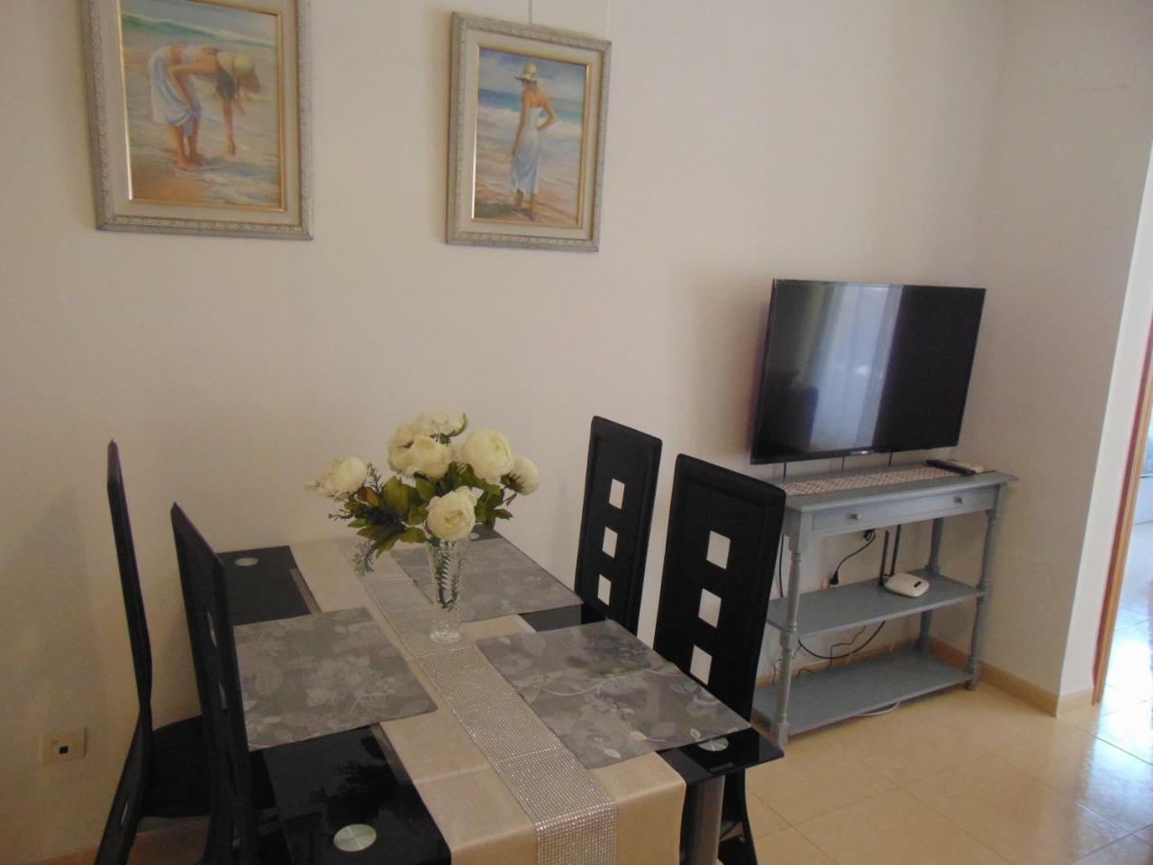 Apartamentos Varios Con 2 Dorm En Marina Dor , La Playa De Amplaries 47 , Vista Lateral Al Mar Оропеса-дель-Мар Экстерьер фото